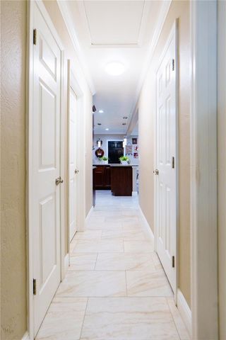 4350 37TH AVENUE N, St Petersburg, FL 33713