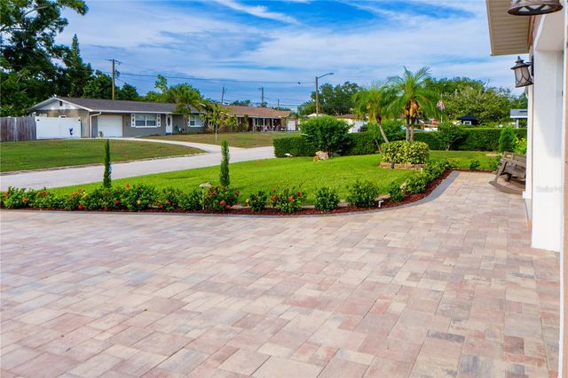 4350 37TH AVENUE N, St Petersburg, FL 33713