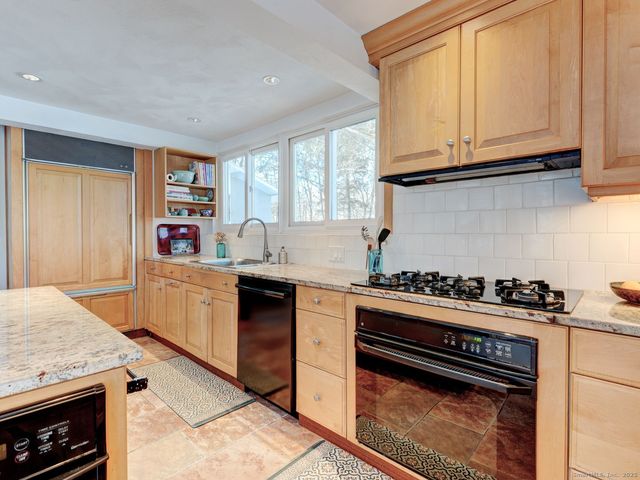 415 South Street, Litchfield, CT 06759