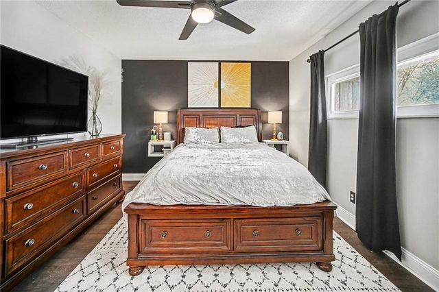 10016 N Cherry Drive, Kansas City, MO 64155