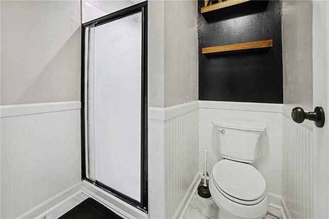 10016 N Cherry Drive, Kansas City, MO 64155