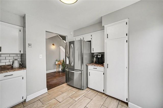 10016 N Cherry Drive, Kansas City, MO 64155