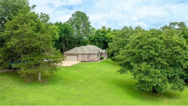 16516 Sandstone, Springdale, AR 72764