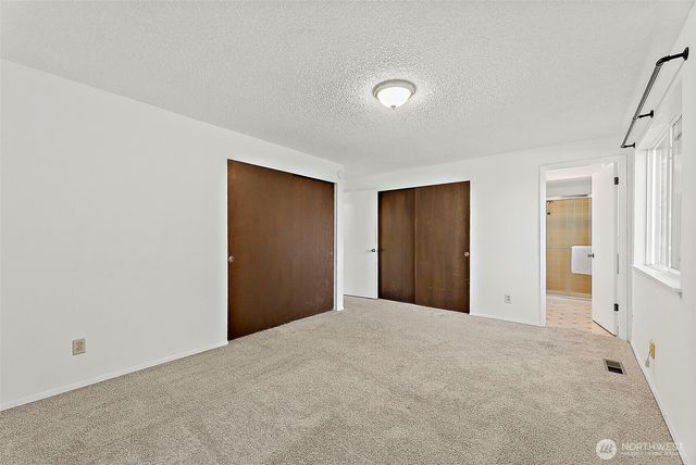 5432 Pineridge Court NE, Bremerton, WA 98311