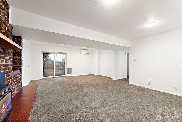 5432 Pineridge Court NE, Bremerton, WA 98311