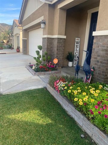 18319 Lapis Lane, San Bernardino, CA 92407