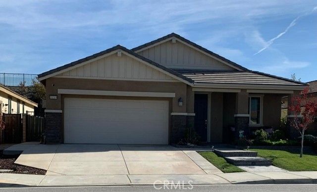 18319 Lapis Lane, San Bernardino, CA 92407
