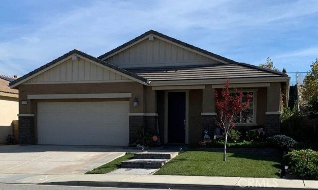 18319 Lapis Lane, San Bernardino, CA 92407