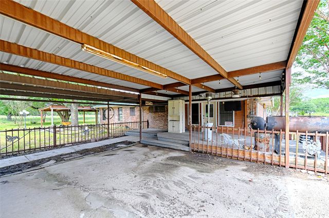 18692 County Road 334, Quinlan, TX 75474