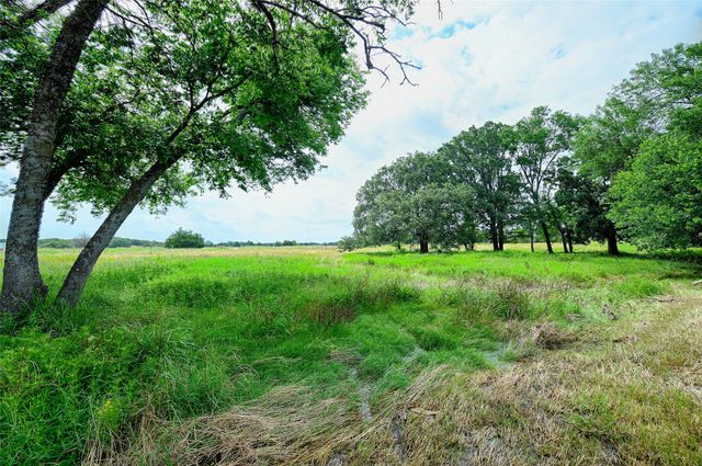 18692 County Road 334, Quinlan, TX 75474