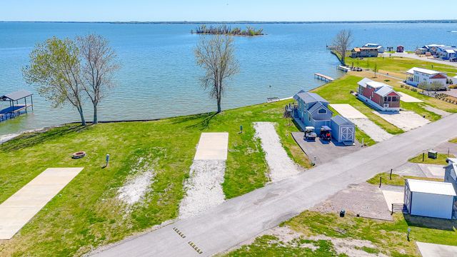 Lots 117 & 118 Peninsula Road, Kerens, TX 75144