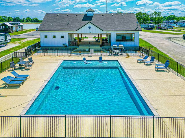 Lots 117 & 118 Peninsula Road, Kerens, TX 75144