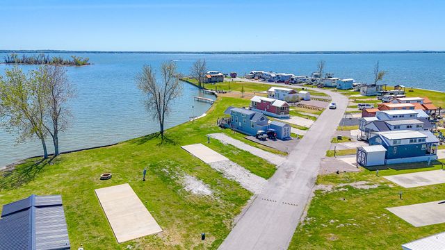 Lots 117 & 118 Peninsula Road, Kerens, TX 75144