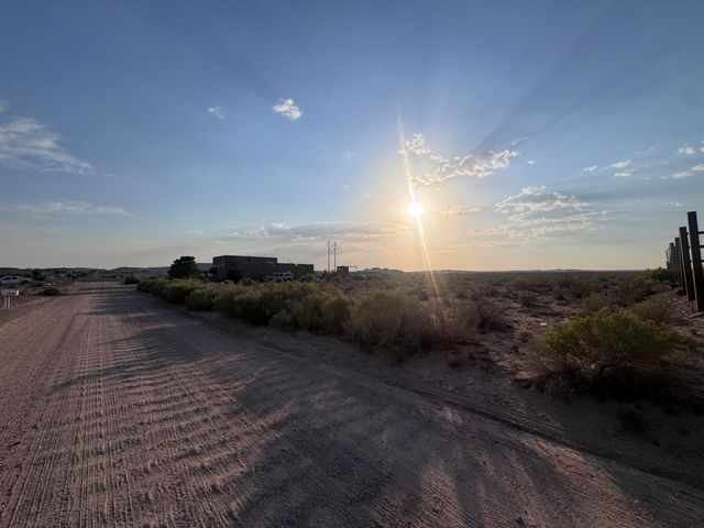 1805 Eucalyptus Road NE, Rio Rancho, NM 87144