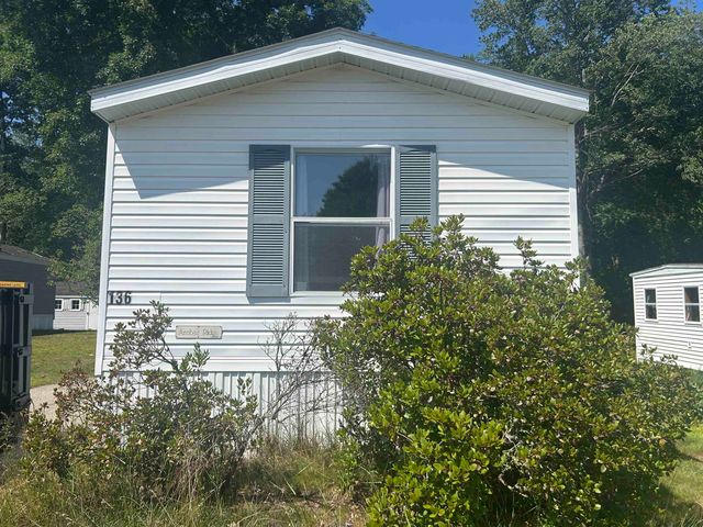 136 Sherwood Glen, Somersworth, NH 03878