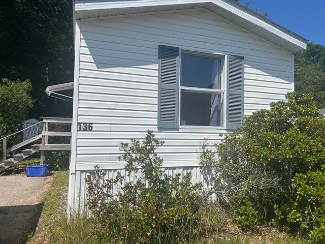 136 Sherwood Glen, Somersworth, NH 03878