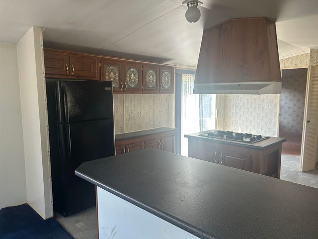 136 Sherwood Glen, Somersworth, NH 03878