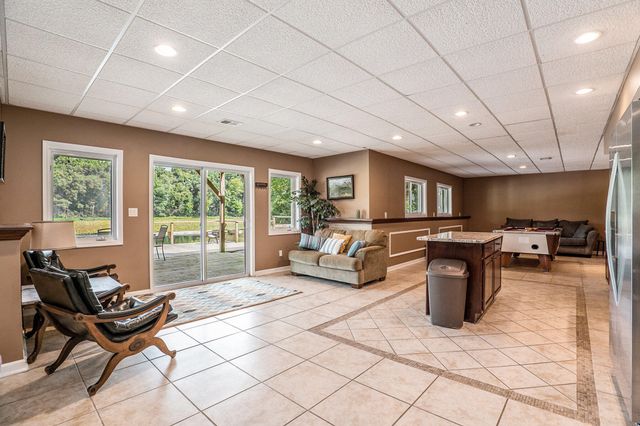 7805 Cougar Drive, Delton, MI 49046