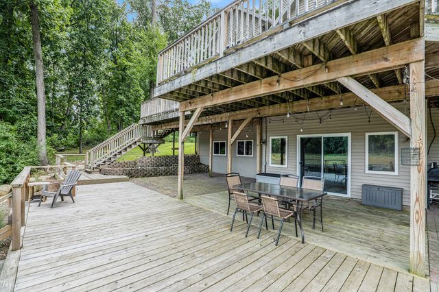 7805 Cougar Drive, Delton, MI 49046