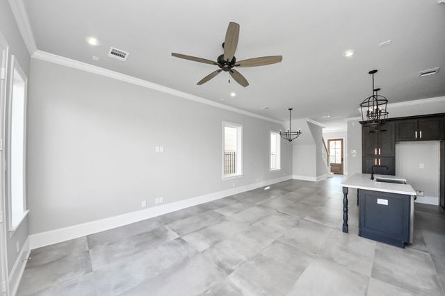 6322 Milwee Street B, Houston, TX 77092