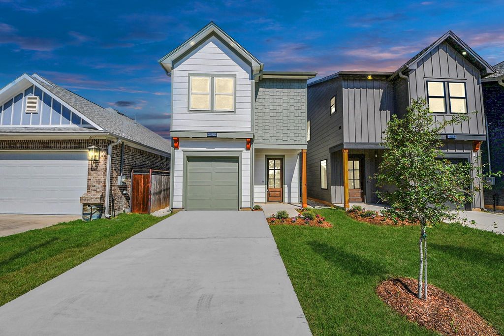 6322 Milwee Street B, Houston, TX 77092