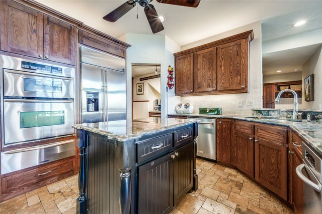 1630 Oak Ridge Drive, Corinth, TX 76210