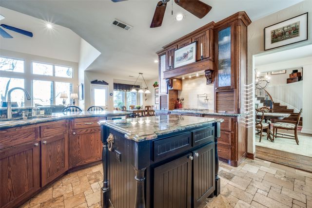 1630 Oak Ridge Drive, Corinth, TX 76210