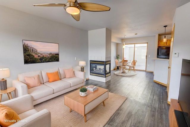 2013 McKenna Boulevard, Madison, WI 53711