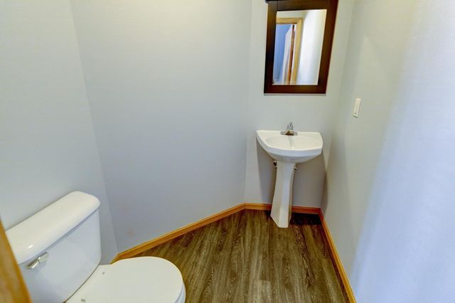 2013 McKenna Boulevard, Madison, WI 53711