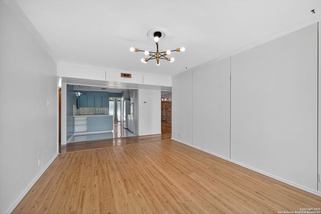 334 E Crestline, San Antonio, TX 78201