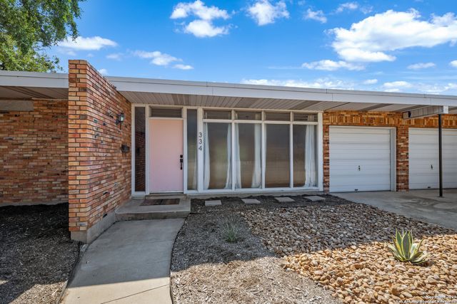 334 E Crestline, San Antonio, TX 78201