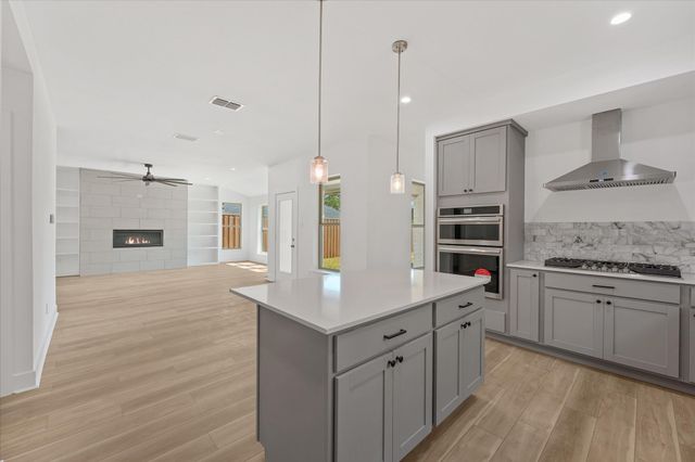 3786 Wenatche Drive, Dallas, TX 75233