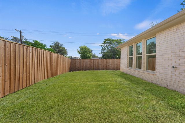 3786 Wenatche Drive, Dallas, TX 75233