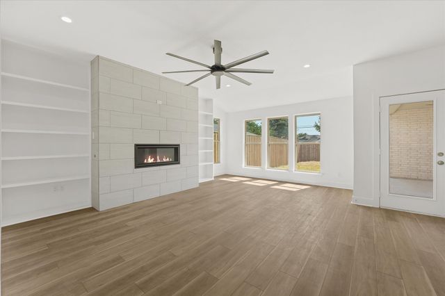 3786 Wenatche Drive, Dallas, TX 75233