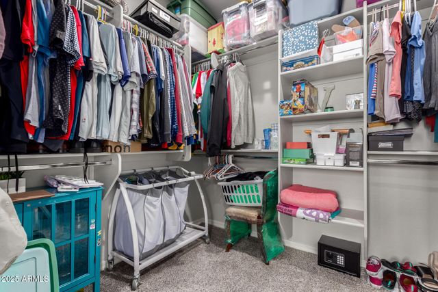 2566 S BETTY Street, Gilbert, AZ 85295