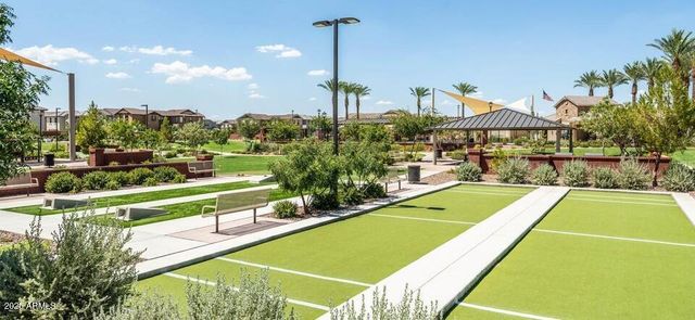 2566 S BETTY Street, Gilbert, AZ 85295