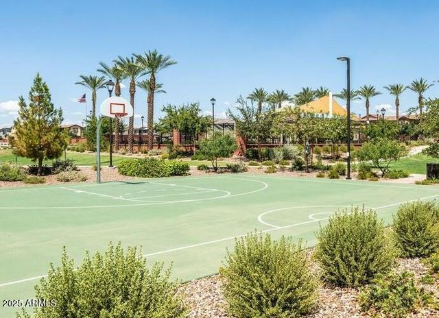 2566 S BETTY Street, Gilbert, AZ 85295