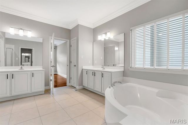 3029 Fairfield Way Lane, Mehlville, MO 63129