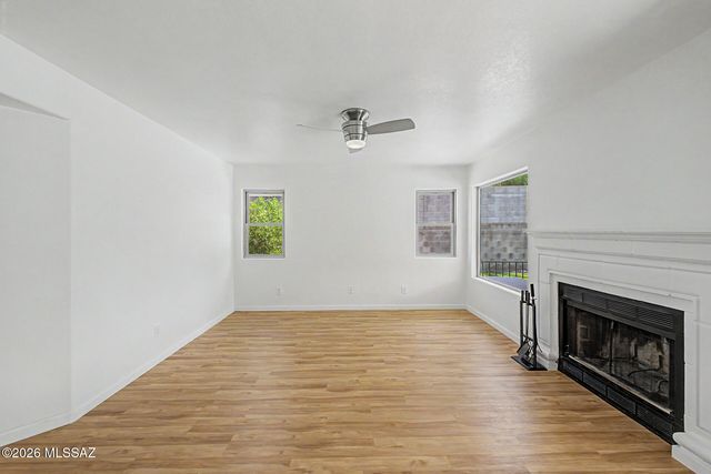 8966 N Obsidian Place, Tucson, AZ 85742