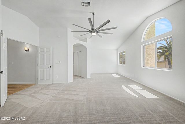 8966 N Obsidian Place, Tucson, AZ 85742