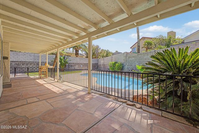 8966 N Obsidian Place, Tucson, AZ 85742