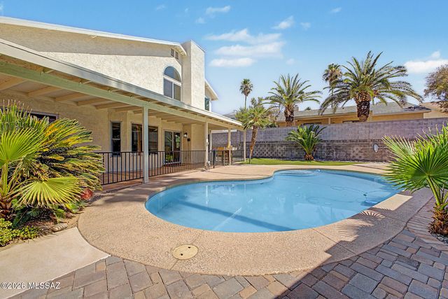 8966 N Obsidian Place, Tucson, AZ 85742