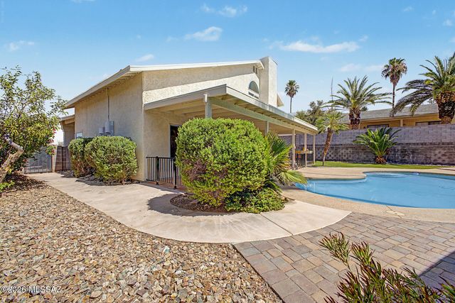 8966 N Obsidian Place, Tucson, AZ 85742