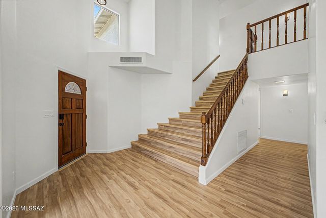 8966 N Obsidian Place, Tucson, AZ 85742