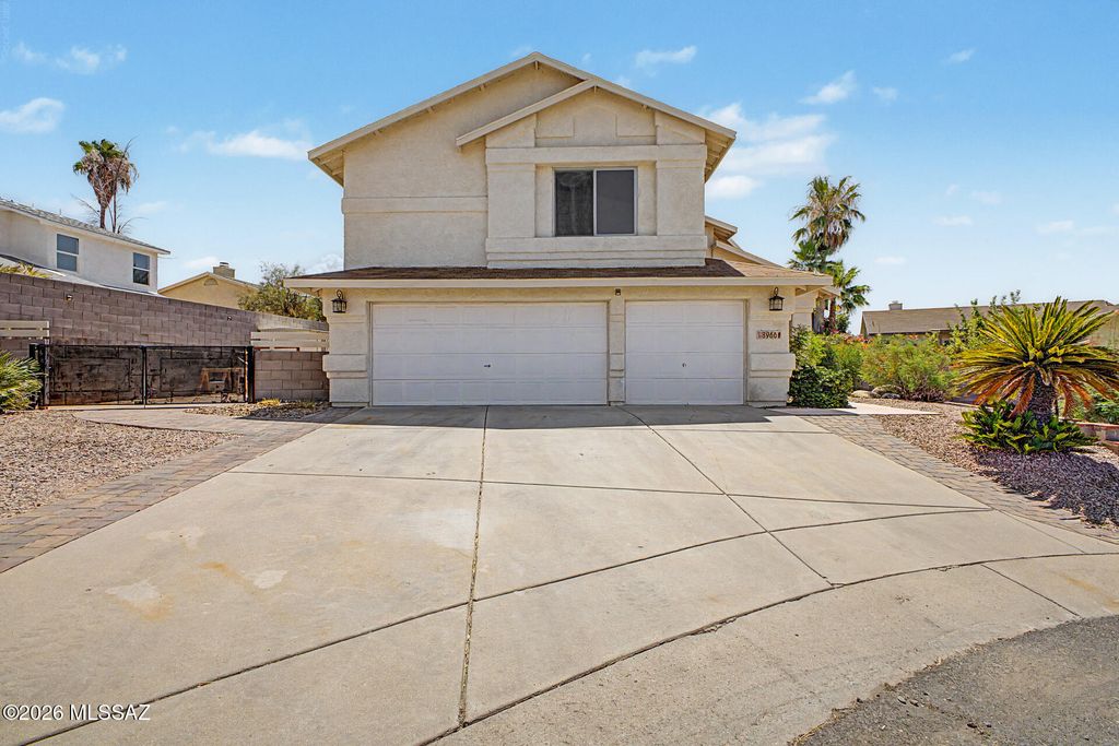 8966 N Obsidian Place, Tucson, AZ 85742