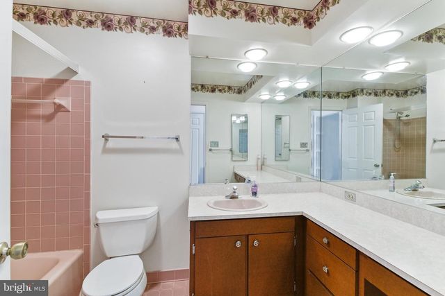 2407 PERRING WOODS RD, Parkville, MD 21234