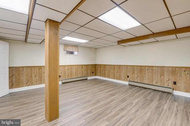 2407 PERRING WOODS RD, Parkville, MD 21234