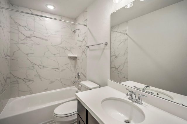17202 Blooming Suzans Lane, Conroe, TX 77302