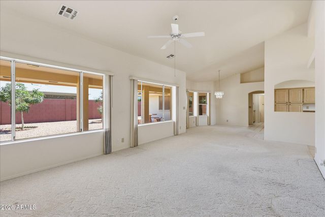 7833 E Nopal Avenue, Mesa, AZ 85209