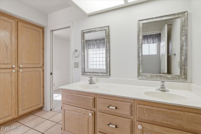 7833 E Nopal Avenue, Mesa, AZ 85209